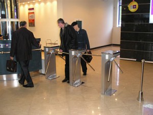 Турникеты как средство охраны и безопасности предприятия